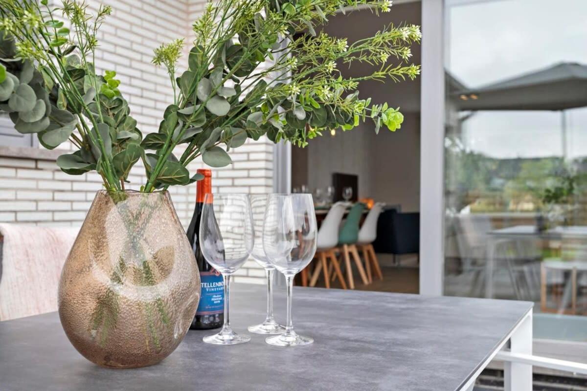 Huswell - Spacious Bungalow With Garden Near The Beach & Sea Middelkerke Exteriör bild